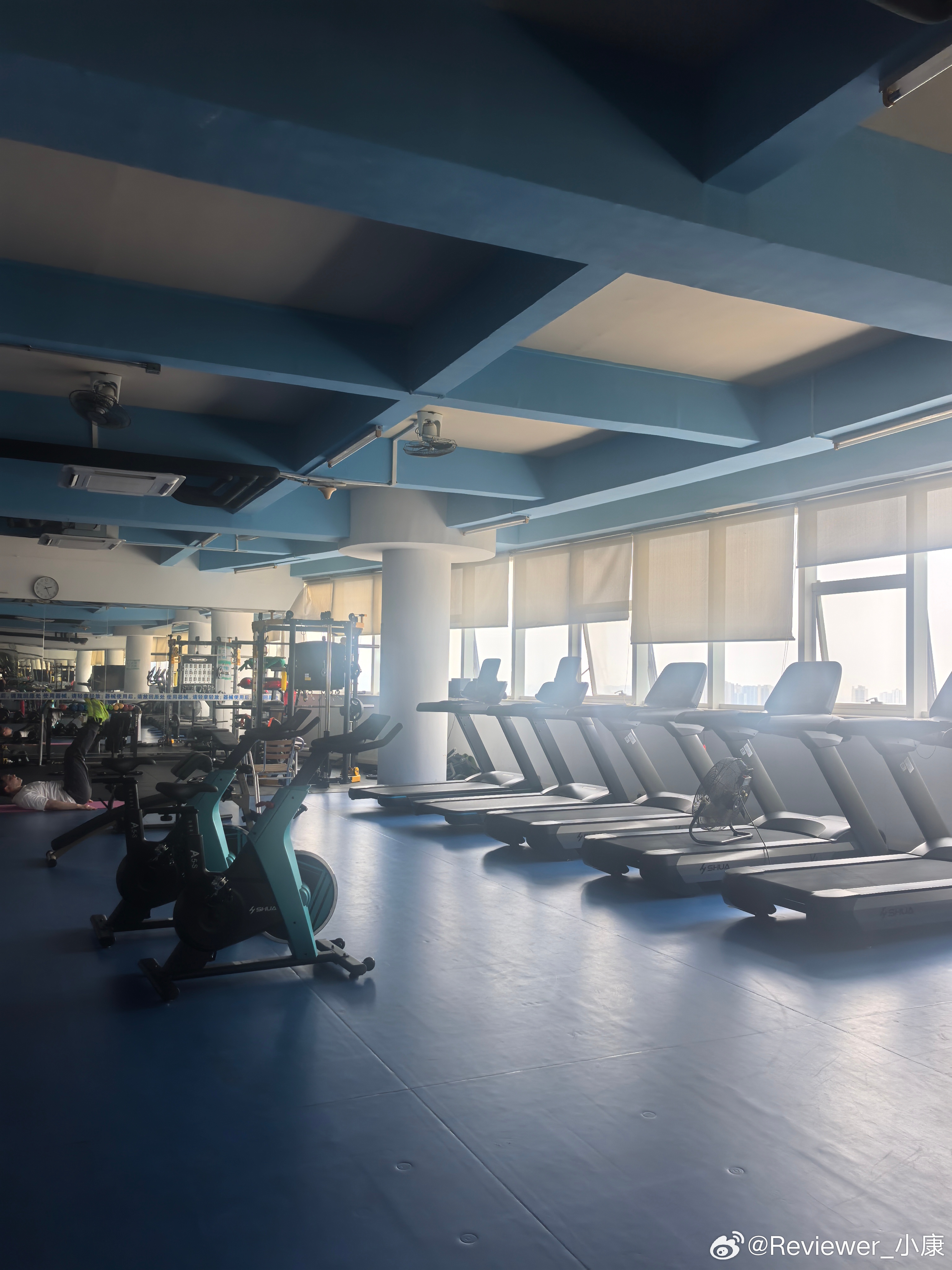 每次练完健身，都觉得自己强得可怕