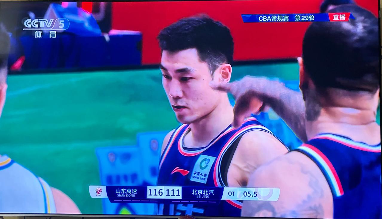和第一回合相同的剧情！
山东高速男篮再次加时赛战胜北京北汽！实现赛季双杀对手！
