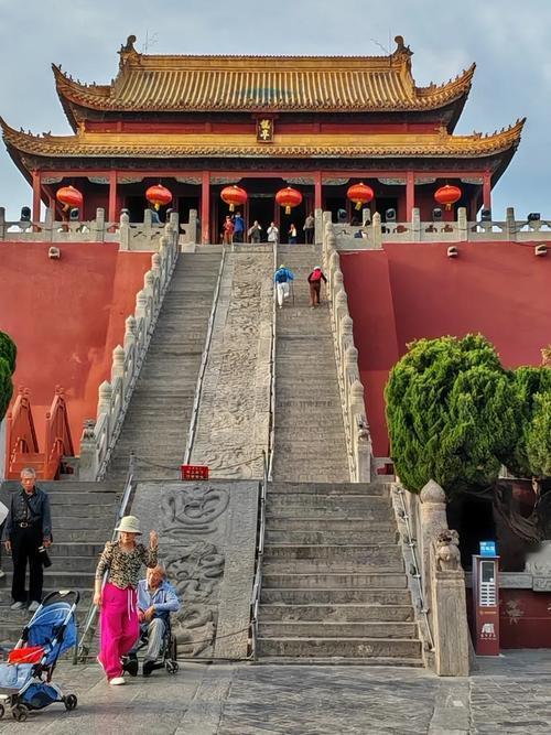 郑州引领，开封承接这句话开封人最不愿意听！
经常在各种文字作品中看到这句“郑州引