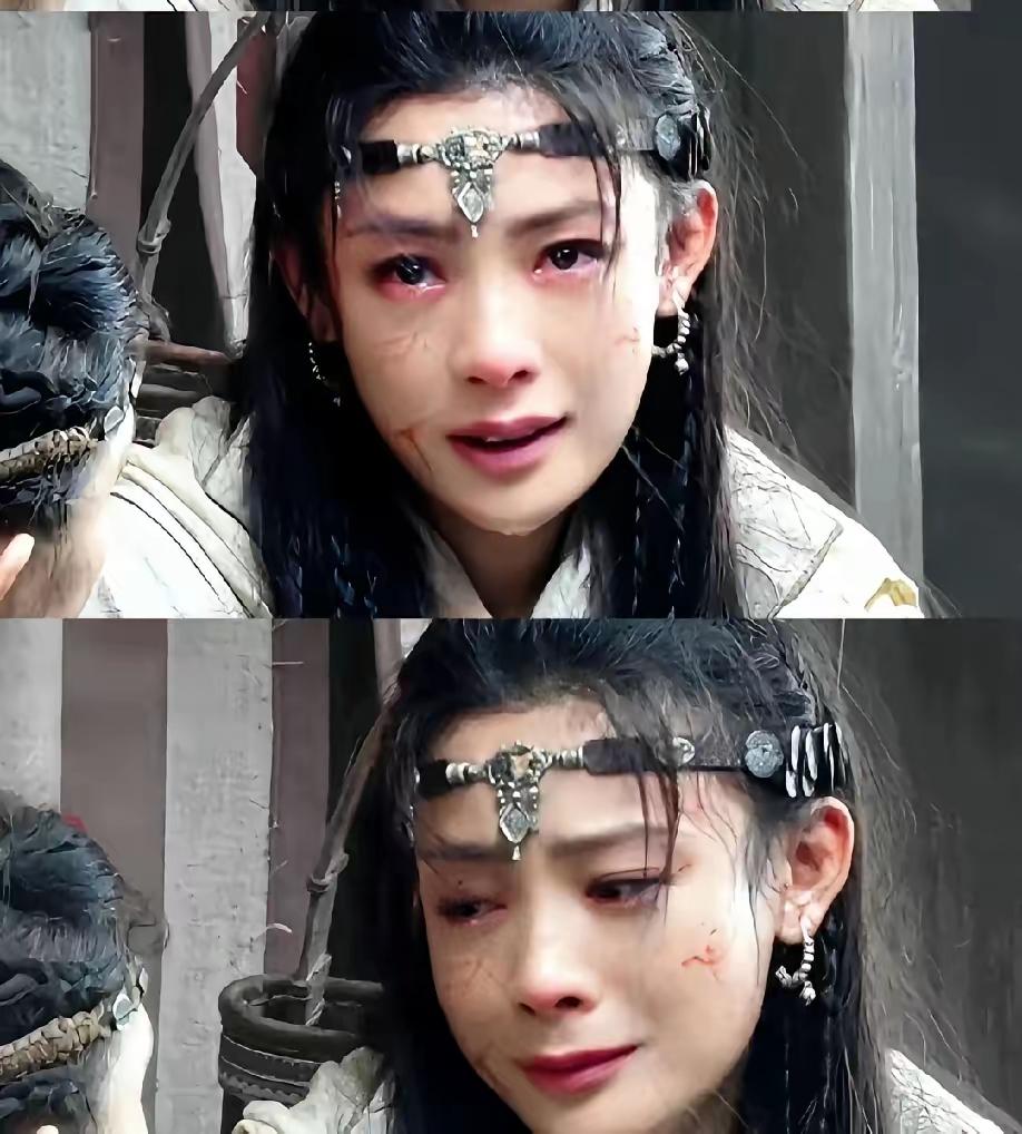 奉劝大家一句，
大家都成不了陈丽君，
虽然她是一名戏曲演员，实际上她演技在线，武