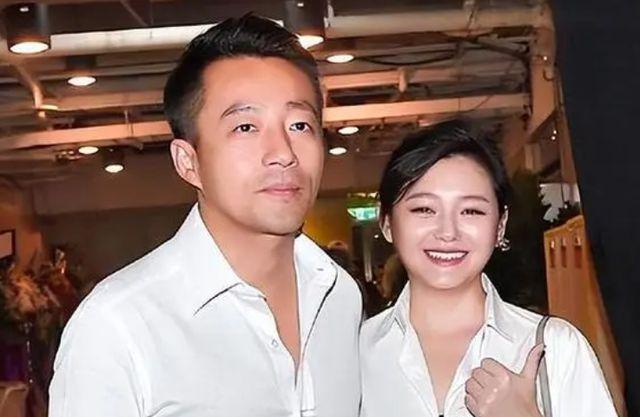 大S和汪小菲又有新瓜了，在2021年汪小菲出轨被抓离婚前，两人签署了离婚协议。汪