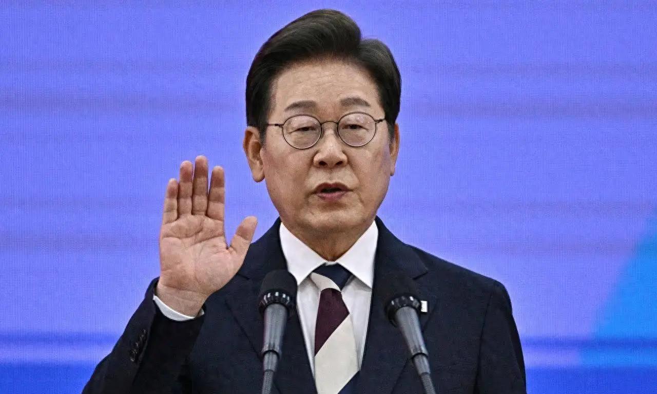 日本提高华人签证费后，韩国宣布了！


7月1日，隔着一条海峡的两家，给了中国游