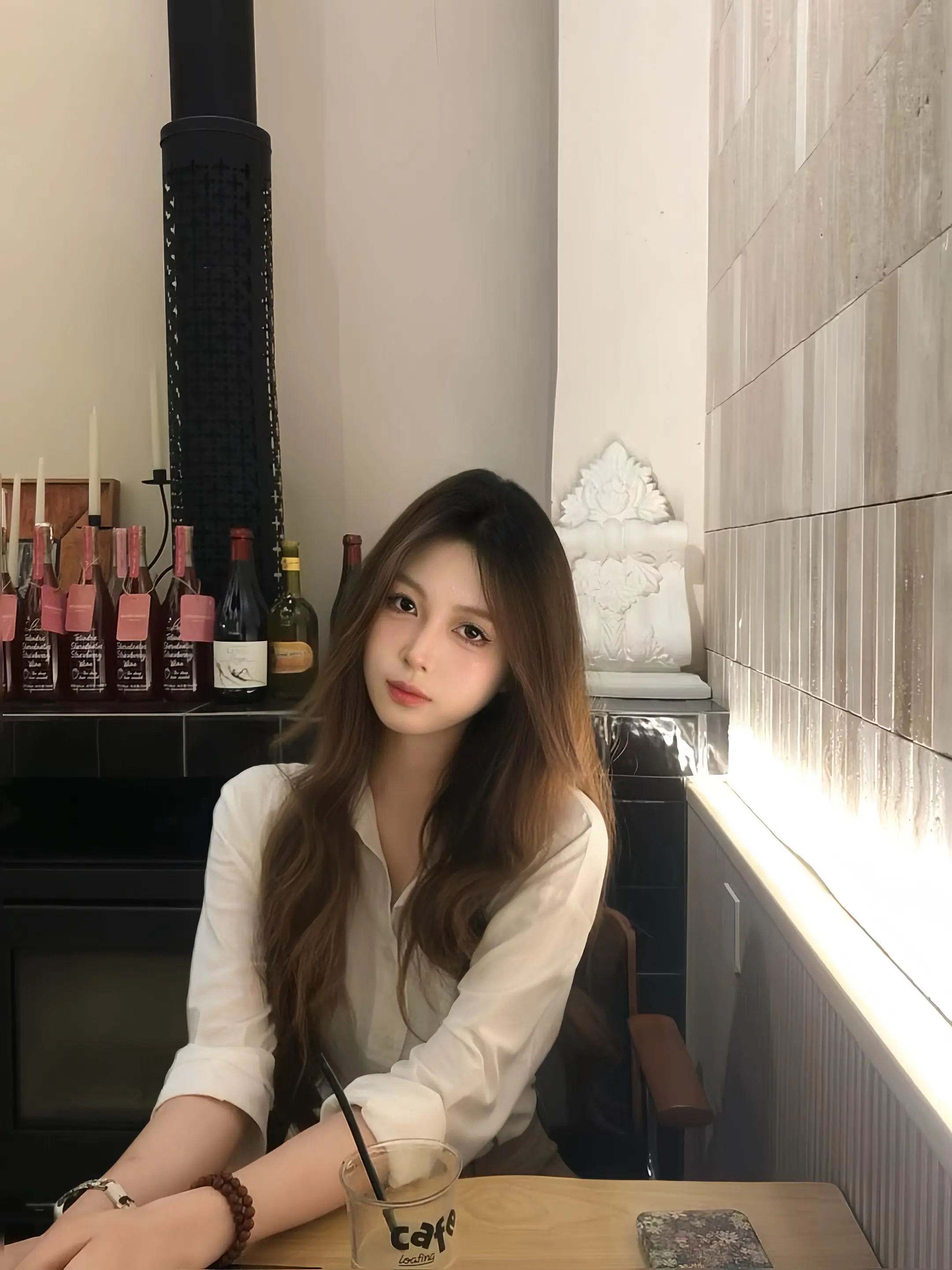 妹子我知道你 你是一个雌竞女当你用尽一切办法来编排别人来平衡自己自卑的...