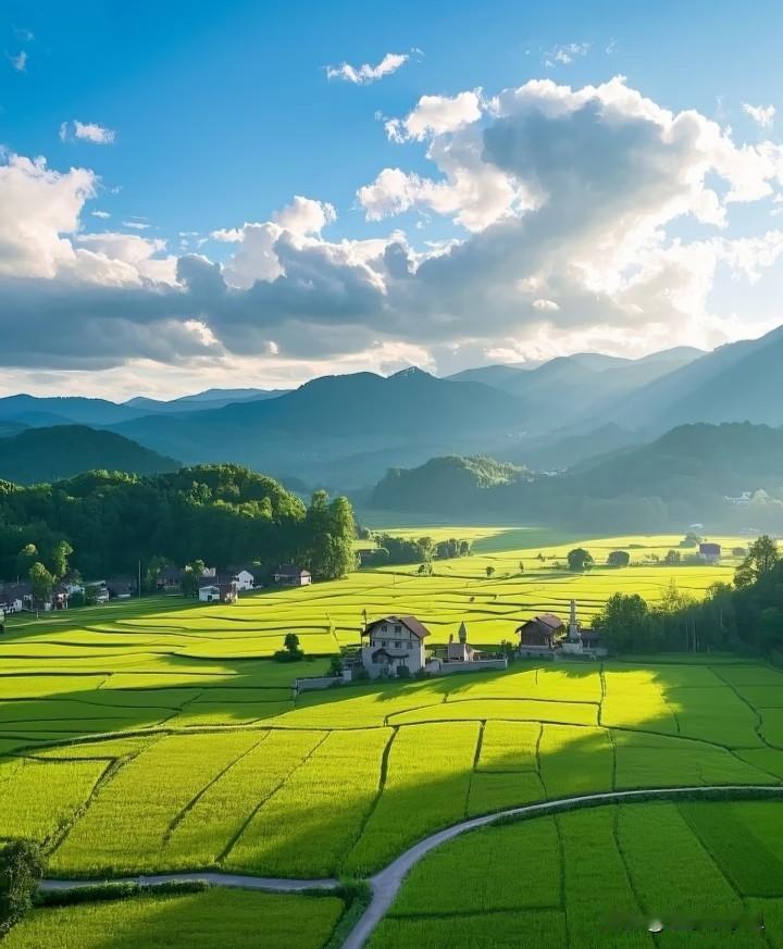 钱真的非常重要。
等我有钱了我一定要去。买一套别🏡。
等我有钱了，我一定要去周