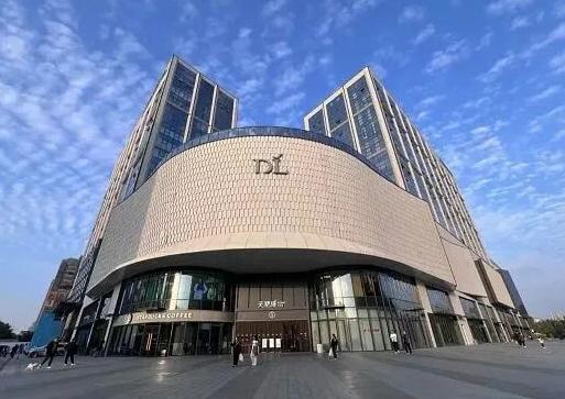 3月8日，胖东来创始人于东来通过个人社交账号，对外公布公司37.93亿元资产分配