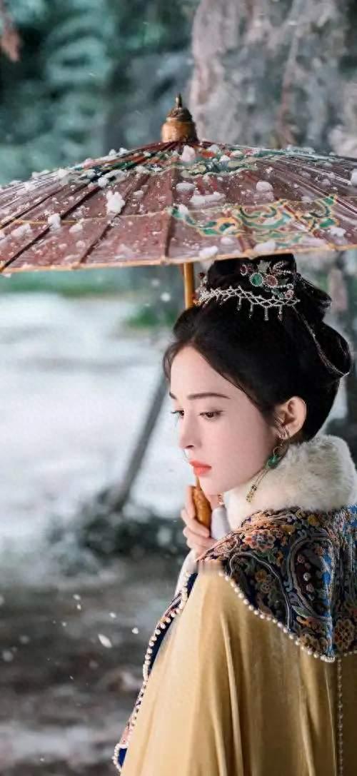 一张封神之古力娜扎