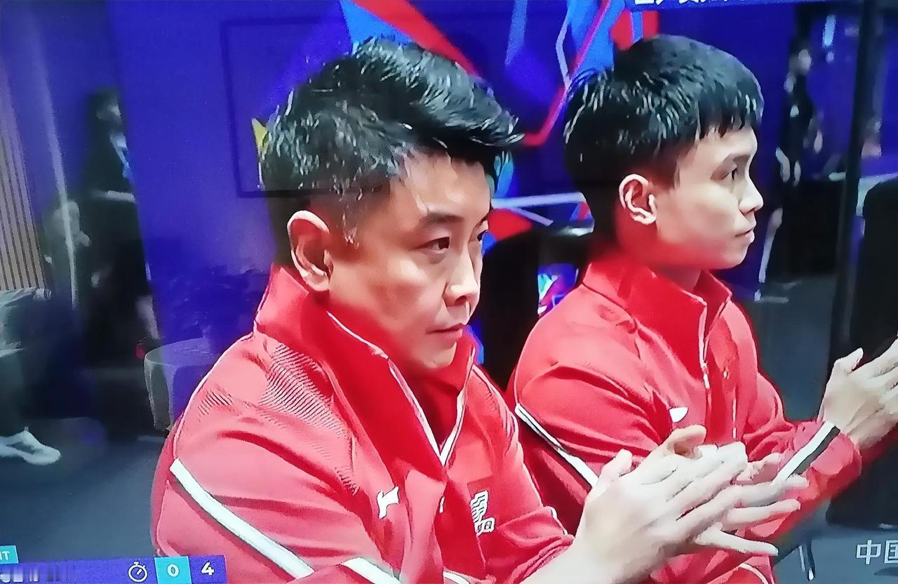 伦敦世乒赛男团16进8对阵结果预测：

中国vs罗马尼亚，预计国乒3：1胜
中国