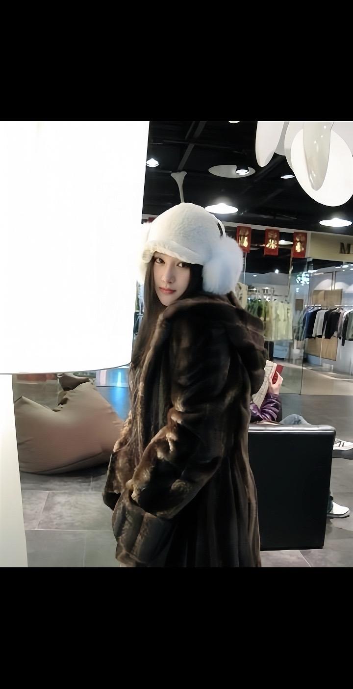 张馨予