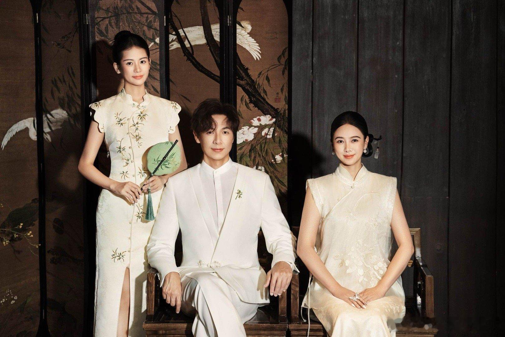 57岁翁虹状态翁虹给女儿办中式成人礼 这场明制及笄礼里，翁虹太亮眼了！身着传统服