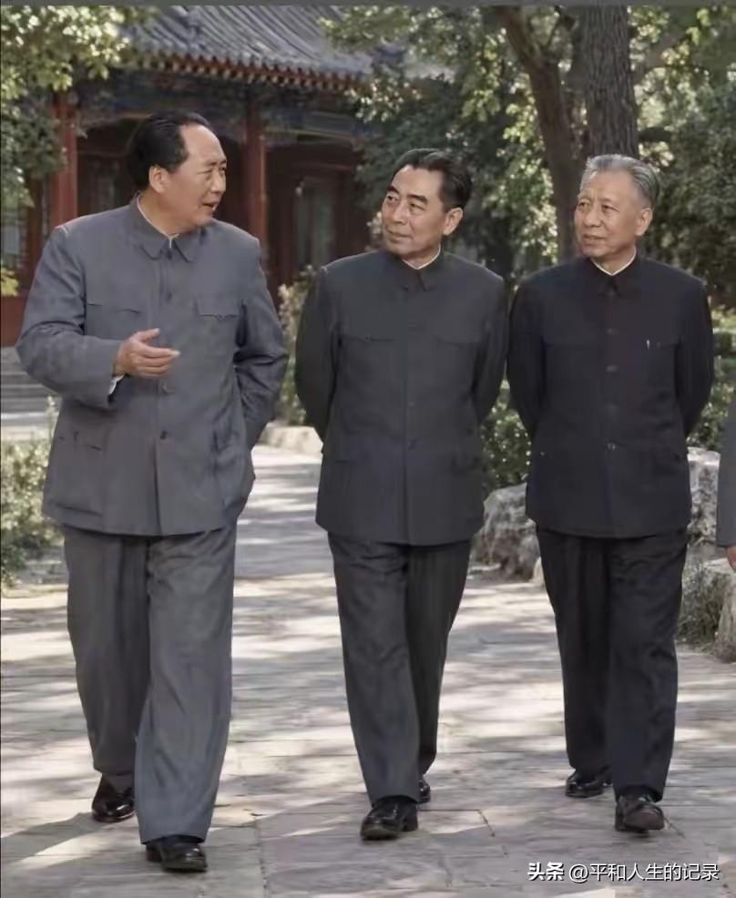 一群有担当，胸怀大志，把囯家民族人民的利益放第一位的人，不怕苦，不怕死，披荆斩棘