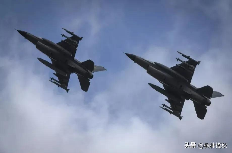 这是什么情况？就在今日！
罗马尼亚以1欧元从荷兰购入18架F-16战机！

就在