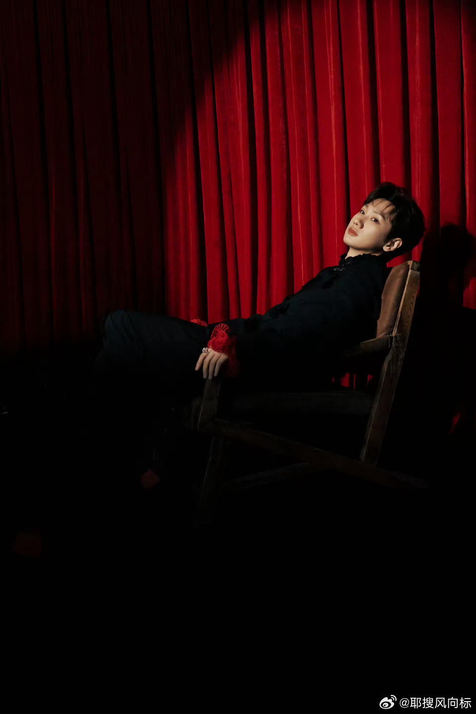 汪苏泷古装汪苏泷古装造型 坐等声生不息汪苏泷古装 ​​​