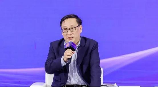 39 万亿美债悬在头顶，光利息一天就吞掉近3亿美元！高志凯5月27日在深圳放话：