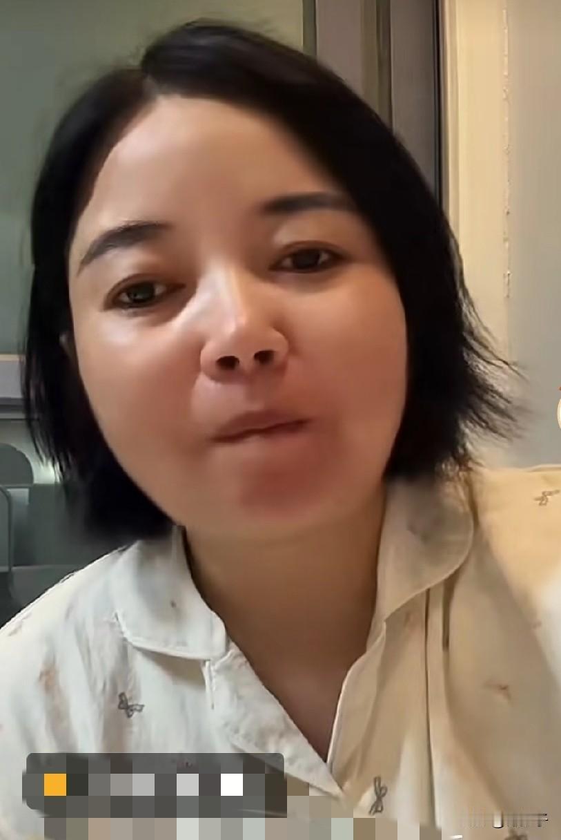 堂嫂又出来了，她说磊磊是一个敢做敢当的人。磊磊是好样的，不知道她怎么想的。磊磊如