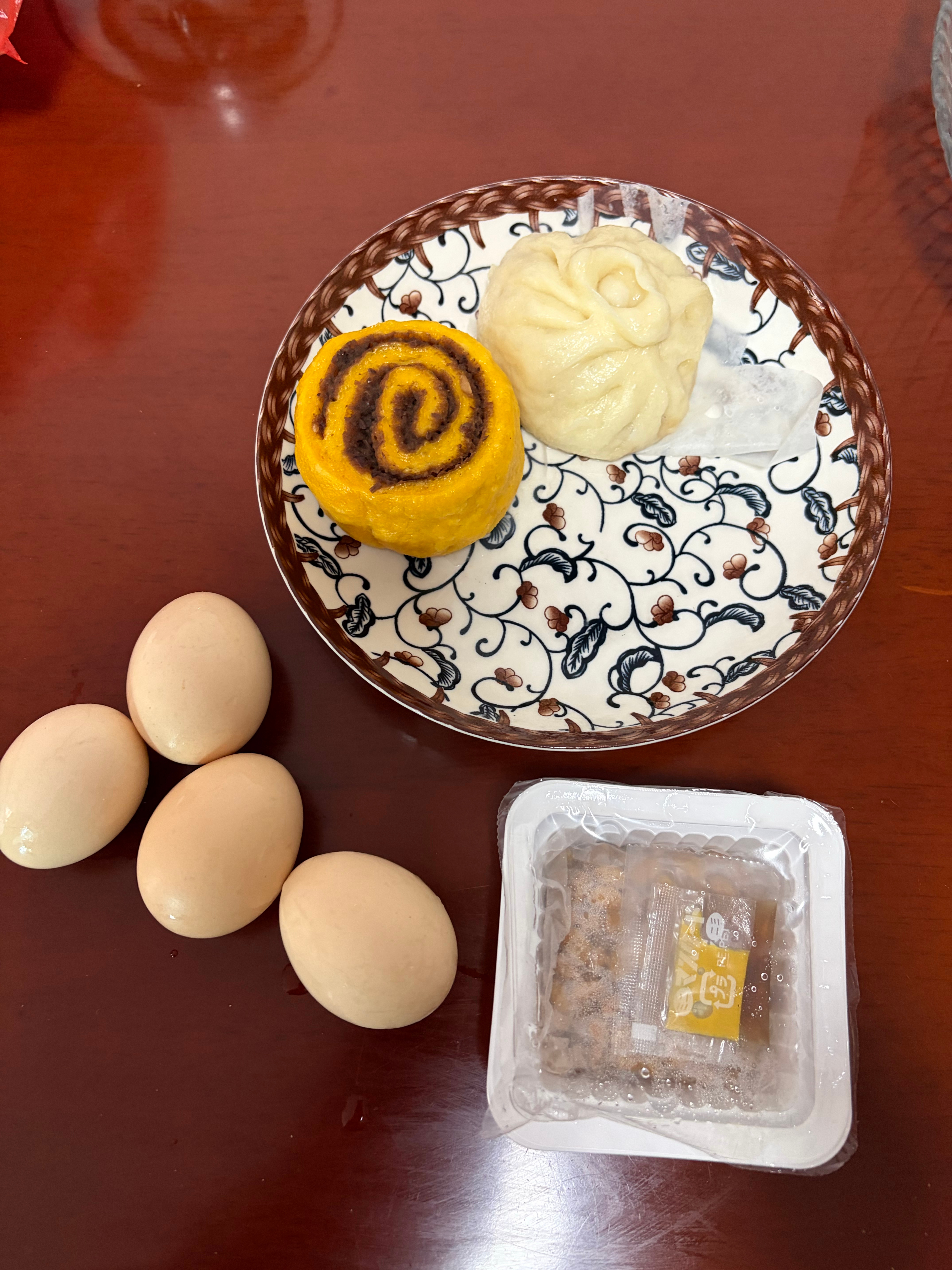 中午要吃席早饭简简单单吃一点哈哈 