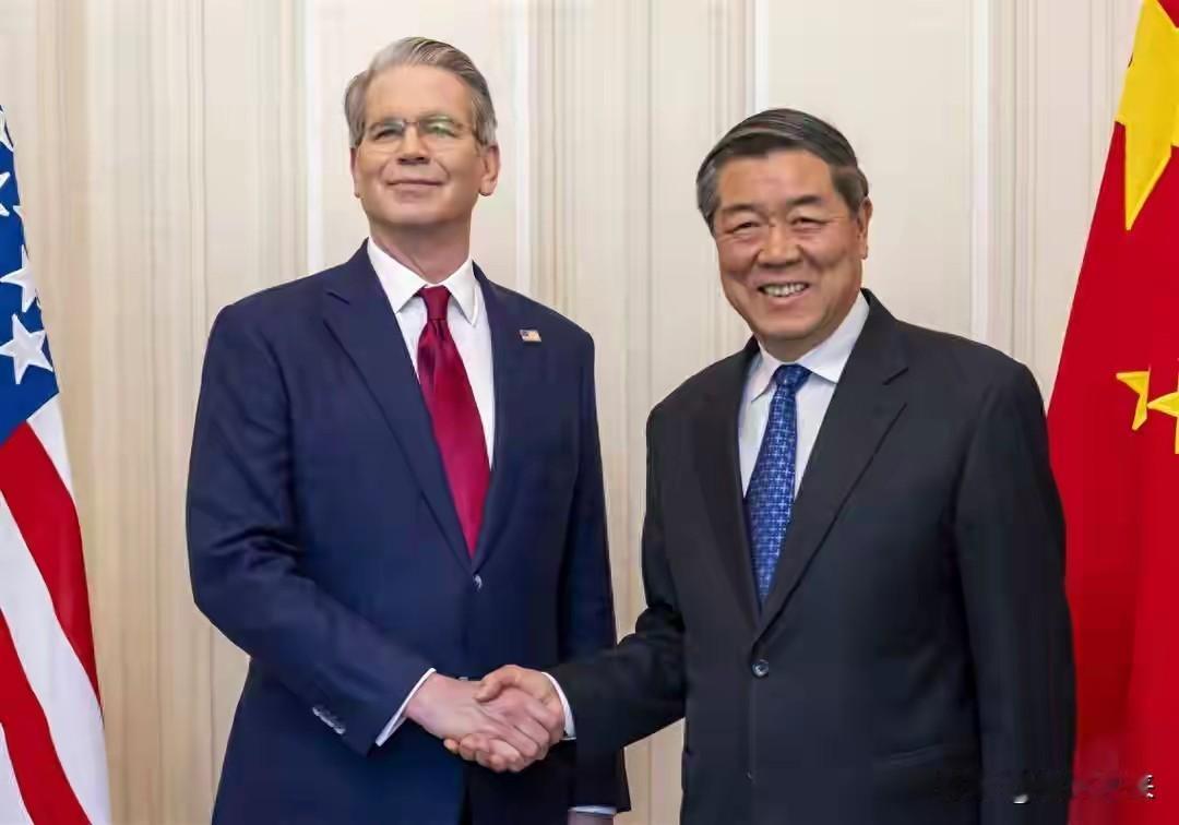 这次中美经贸磋商都谈了一天了，还在继续谈！

核心问题分歧很大！

跟美国谈判时