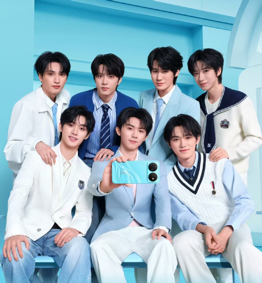 时代少年团定格夏日鲜活时代少年团七人定格好喜欢这种风格！ 