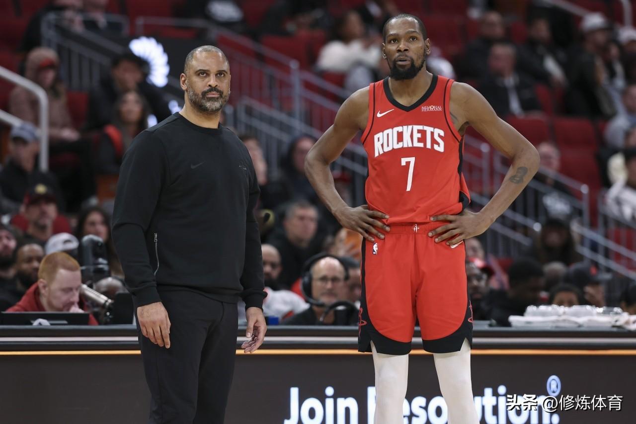 没想到吧！火箭目前战绩比上赛季还多赢1场：

1、本赛季目前60场，火箭战绩38