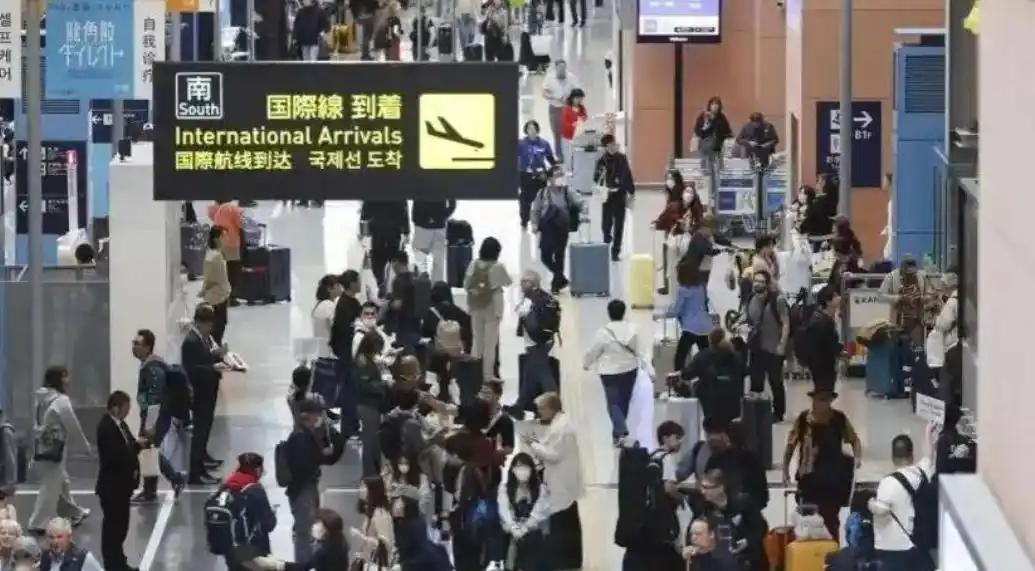 日本签证费暴涨5倍，中国游客成“冤大头”？印度人却只要40块
日本签证费突然上调