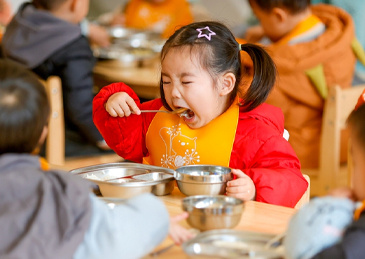 【幼儿园食品安全出新规，严控高风险食品与添加剂】市场监管总局发布《幼儿园落实食品