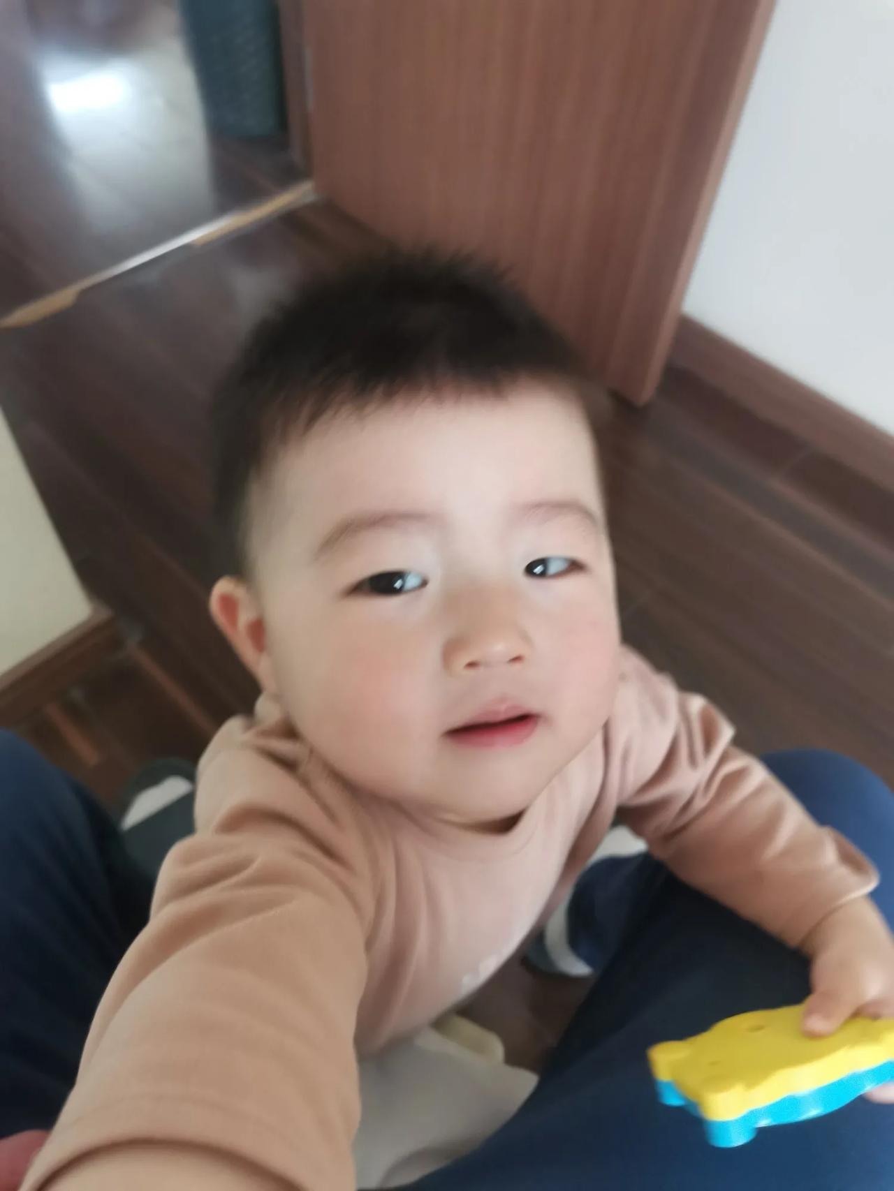 小米发布特大利好消息

号称中国乔布斯的小米集团雷总发布3nm芯片
也是全世界第