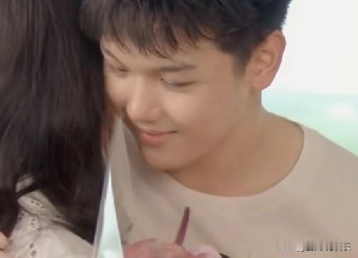 晴格格之子蜕变记：11年光阴雕琢出少年锋芒

11年前，那个在综艺里嘟着圆脸、任