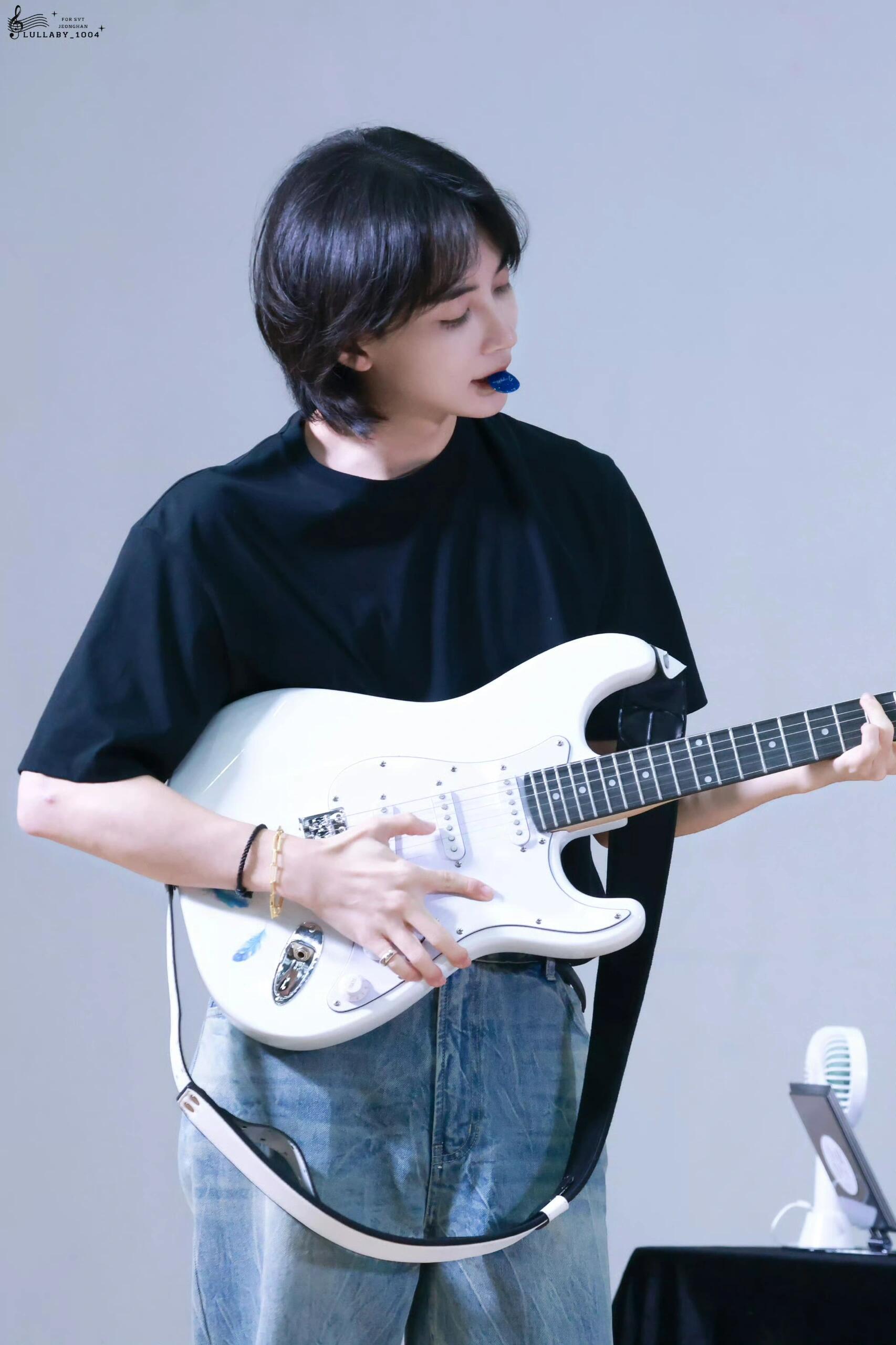 seventeen香港演唱会 【尹净汉】萌感 哥感 幼齿 成熟 柔软的 冲击的 