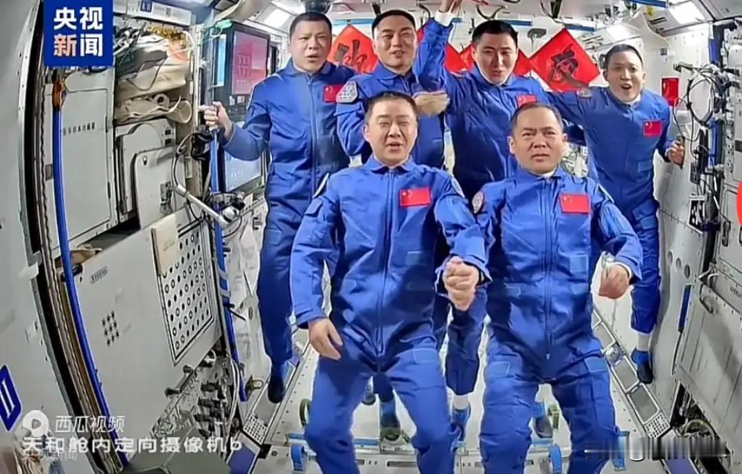 今天最让全国人民揪心的太空任务终于迎来圆满结局！因神舟二十号飞船遭遇太空碎片意外