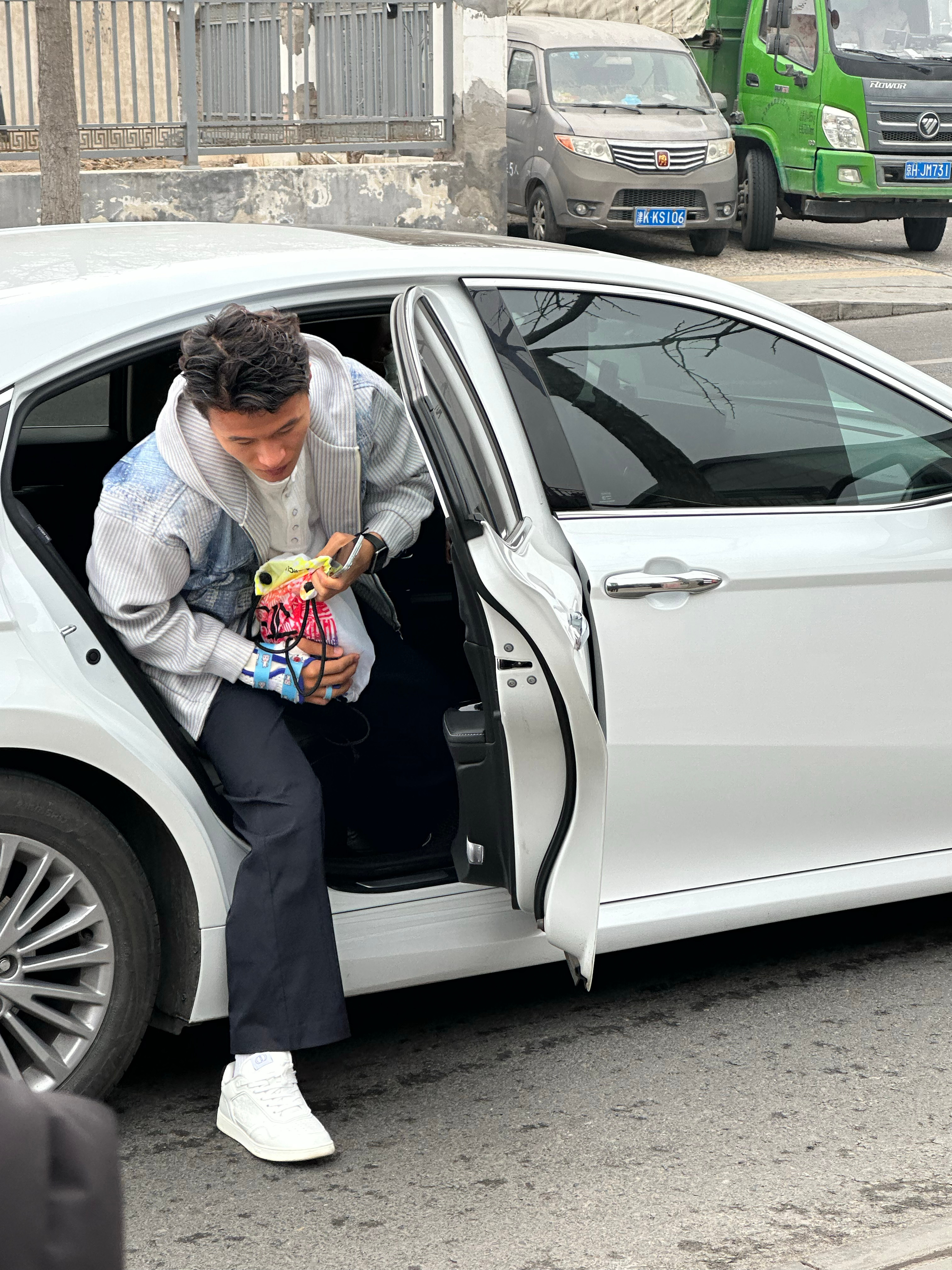 北京国安北京国安 北京国安队将于今天下午在聚加基地进行训练。上午教练组成员和外援