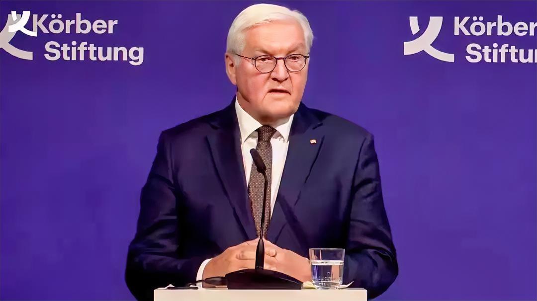 德国总统疾呼：必须阻止世界沦为盗贼横行的巢穴
 
当地时间1月7日，德国总统施泰