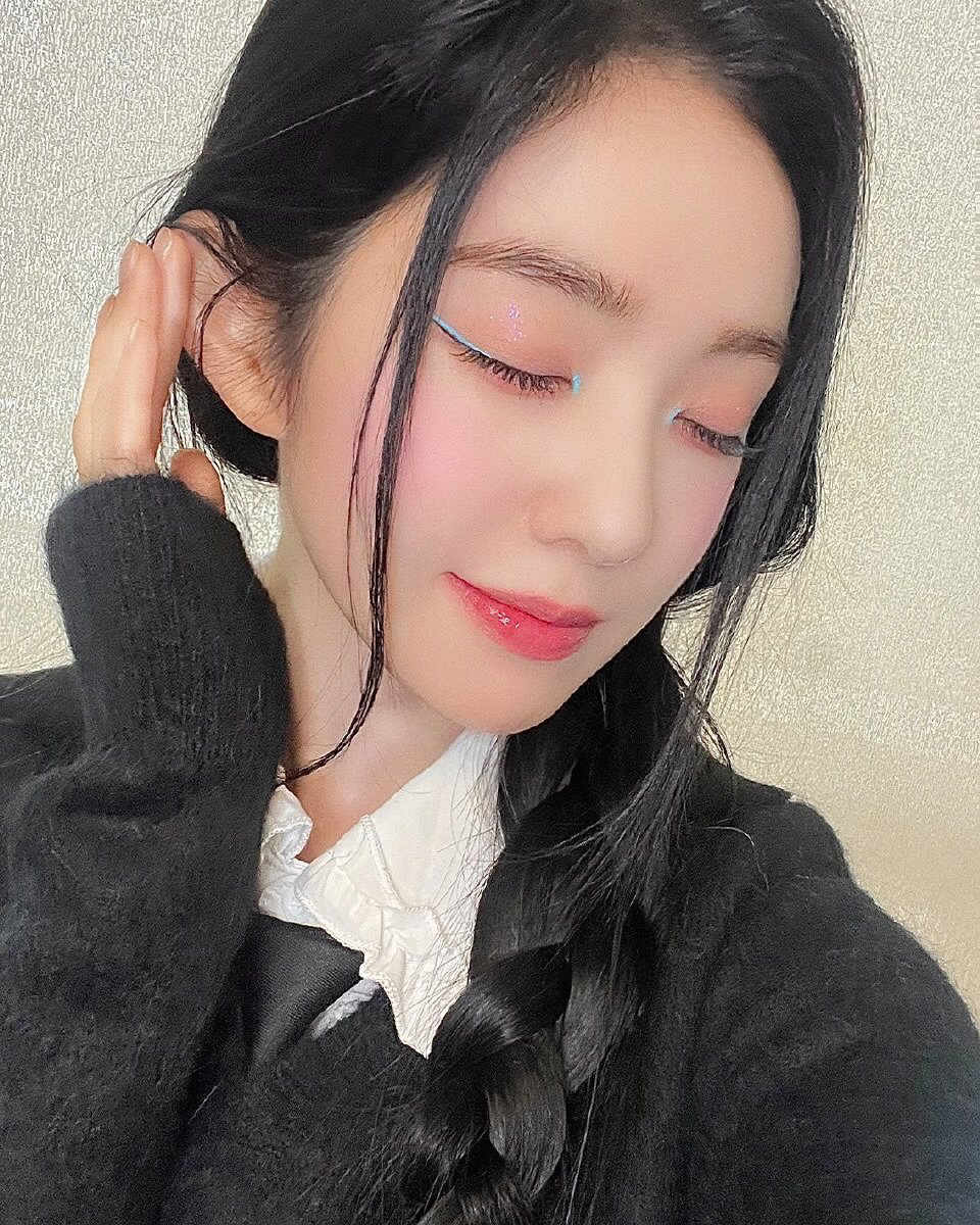 Irene[超话]   🫶🏻 裴珠泫  自拍达人🤳🏻裴珠泫🥹🥹漂亮小