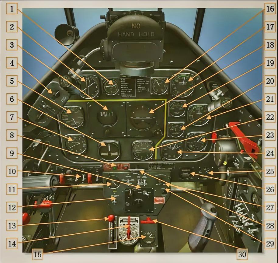 这是美国P-51D“野马”战斗机。
P-51D是美国北美航空公司研发的P-51“