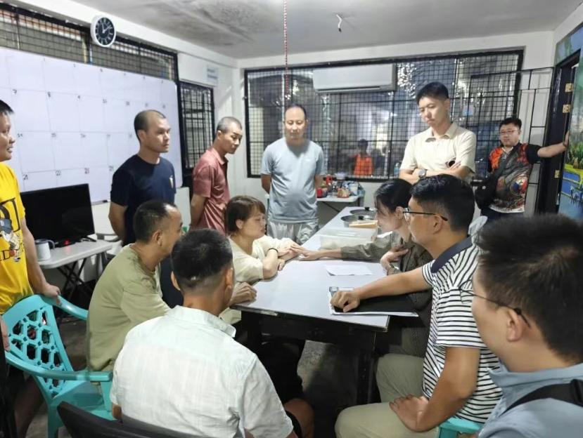 菲律宾一钢厂64名被羁押的中国公民获释
此前菲律宾一家具有中资背景的钢铁厂64名