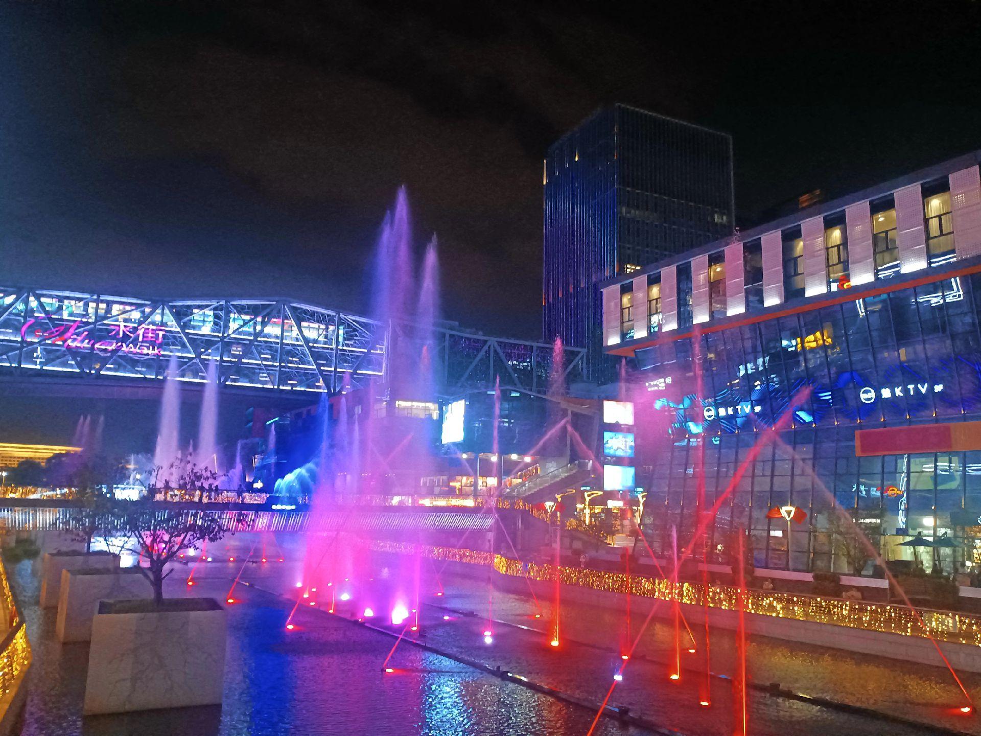 宁波南部商务区夜景真的好美[玫瑰]