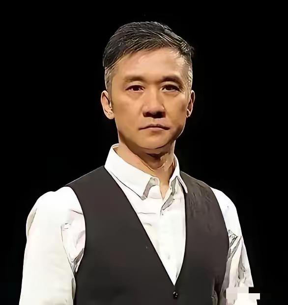 2011年，黄志忠把自己在北京的两套千万房产、200万存款和名下所有车，一把塞给