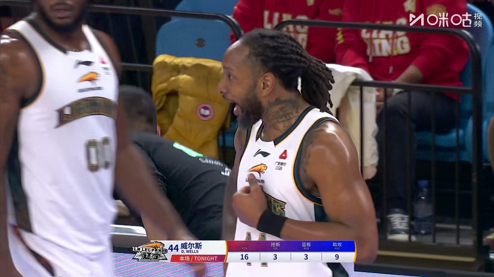 不出意外，在继伟回来之前威尔斯要一直承担梳理进攻的任务辽宁男篮