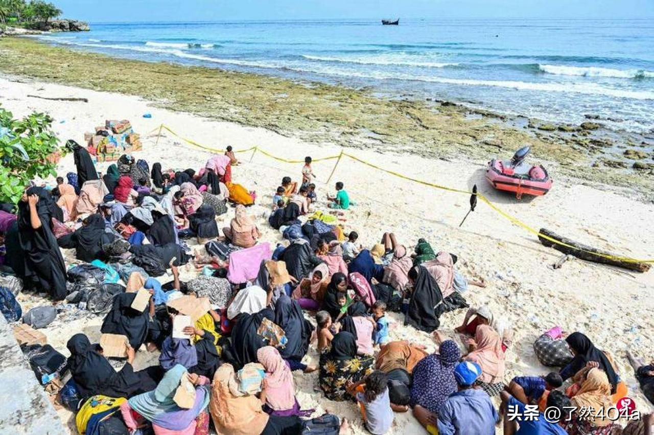 西班牙为何成为难民涌入的目标西班牙坐拥直布罗陀海峡通道，休达、梅利利亚两块北非飞