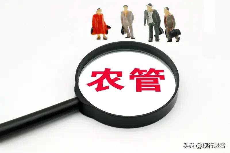 河南内乡县一位市民在县农业农村局借用厕所时遭遇工作人员不当对待的事件引发关注。当