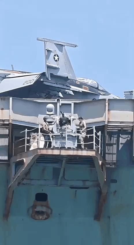 🇺🇸 美国战争部通报一起涉及美国海军“亚伯拉罕·林肯”号（CVN-72）航母