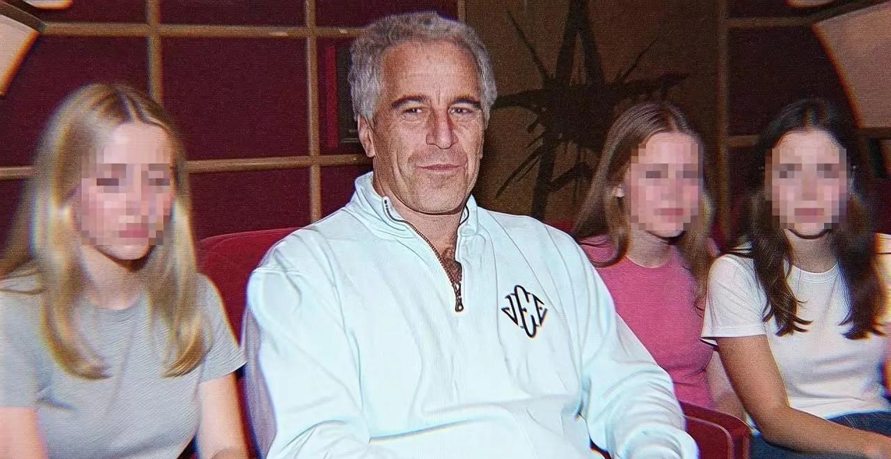 爱泼斯坦文件曝光，提到中国时连用