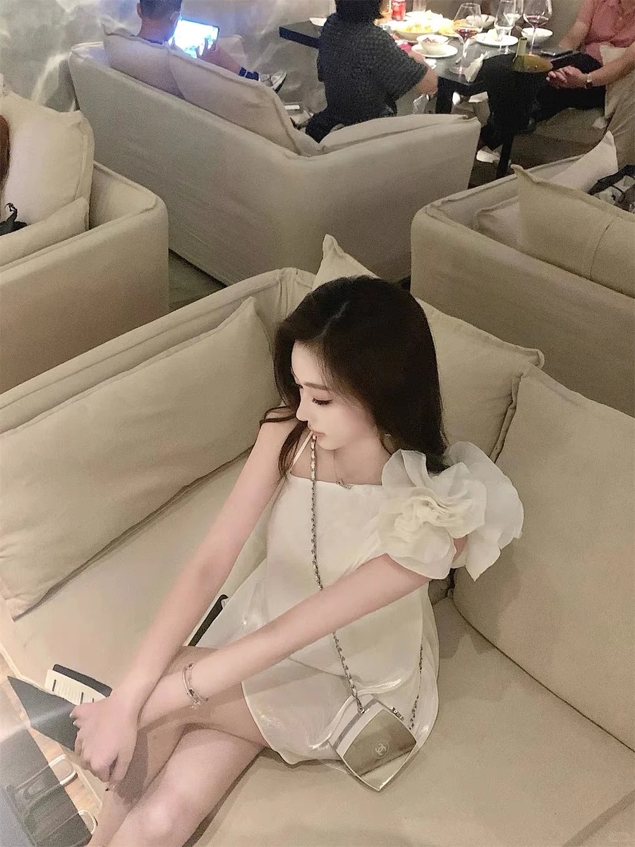 白月光 ​​​