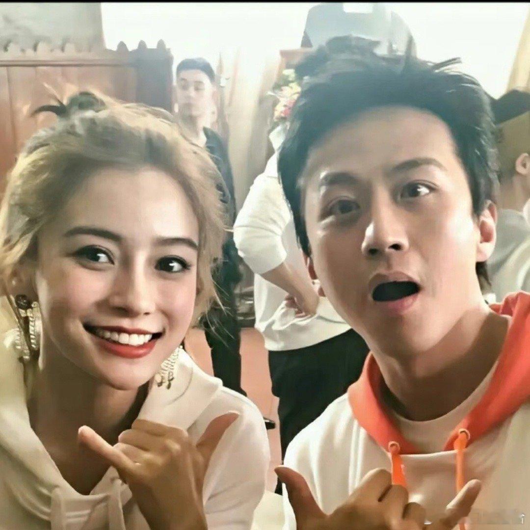 angelababy邓超即将合拍 初代跑男叔侄组合要合体啦🔥邓超线下亲口回应合