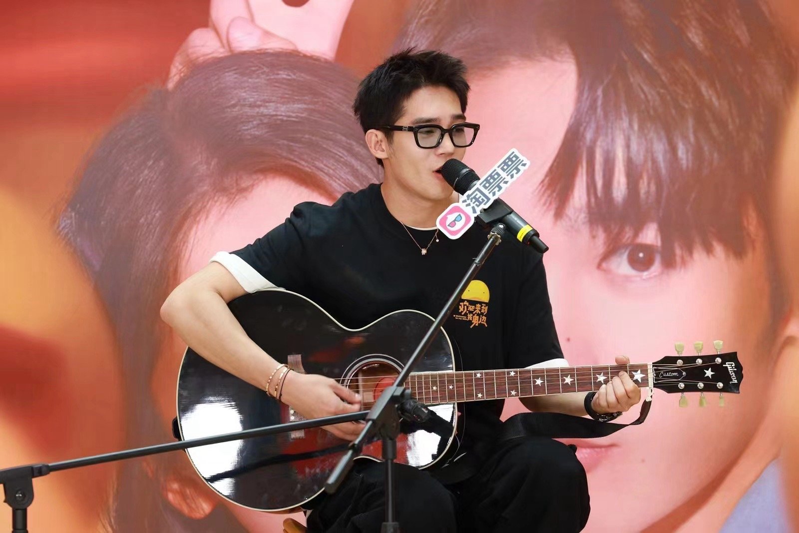 #于适欢迎来到我身边路演city#于适一直都是非常全程非常优秀的，真的是我最爱的