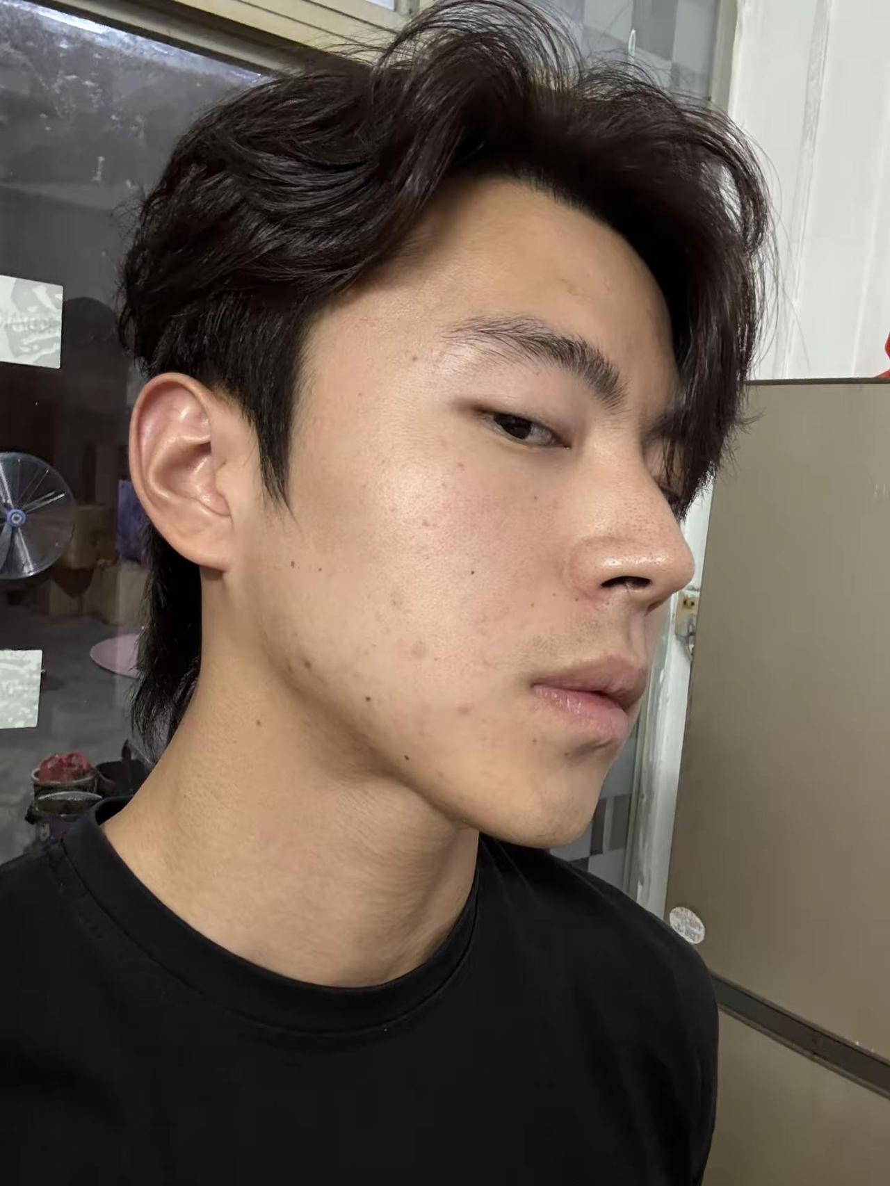 少年 请不要用自卑来遮住你该有的锋芒