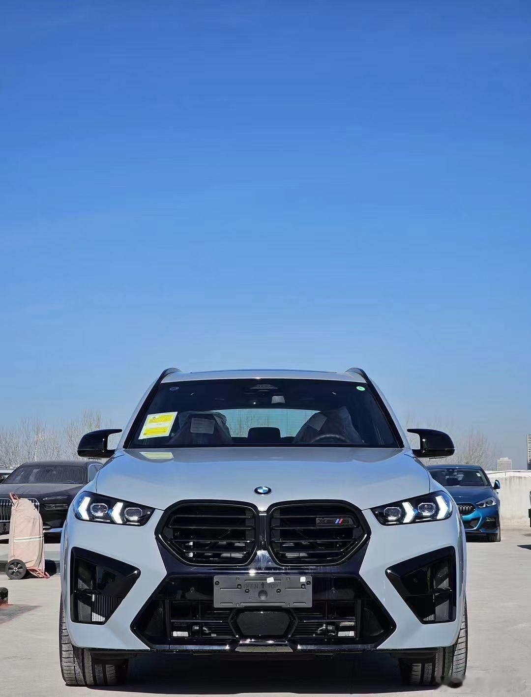 X5M Competition​布鲁克林灰/萨基尔橙​①​'1TF 前21英寸，