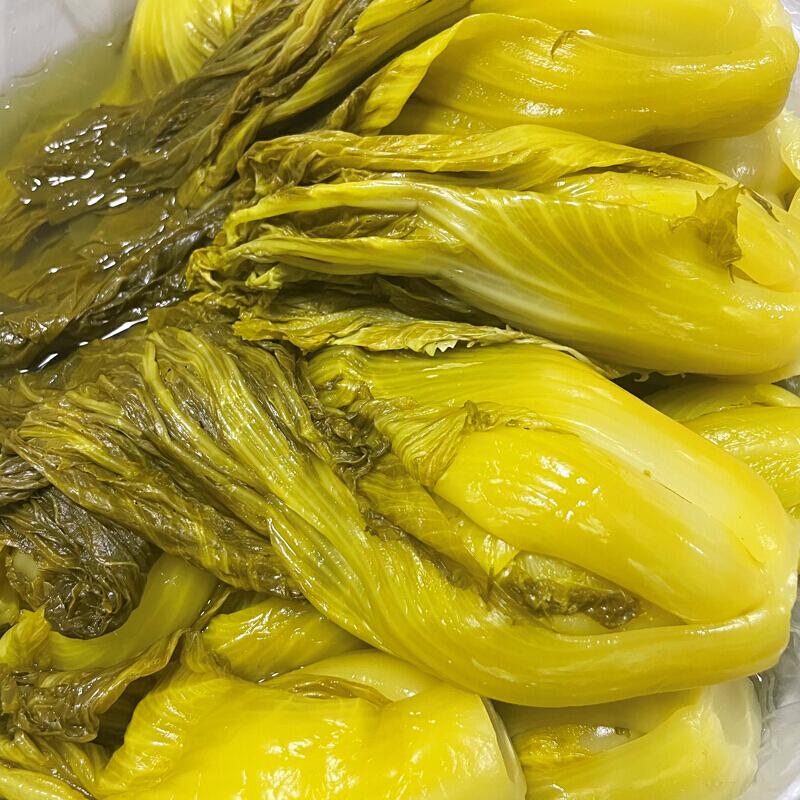 特朗普内阁阁员钟情吃酸菜减肥。
这种饮食法是肖恩·奥马拉博士的创意。他建议那些向