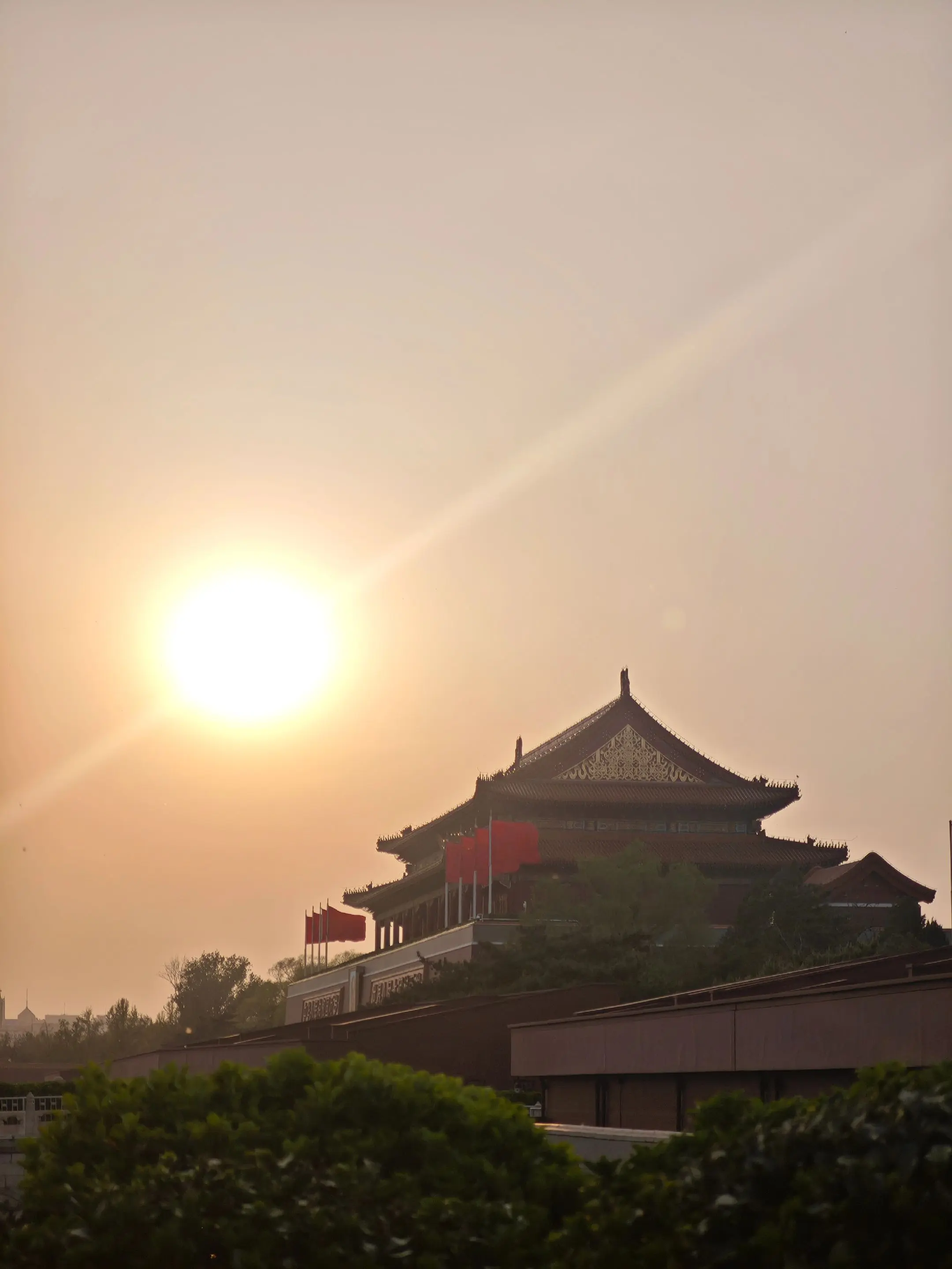 天安门广场随拍。国博出来逛逛天安门随手拍