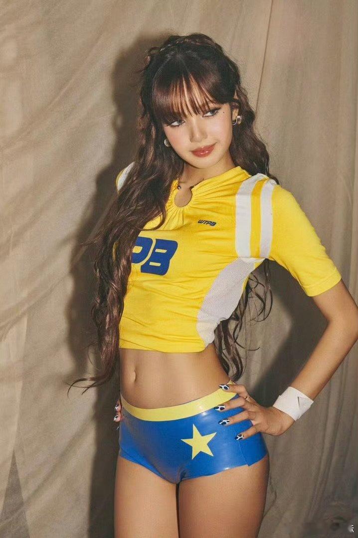 lisa首位在世界杯表演的kpop女艺人lisa首位在世界杯表演的泰国艺人  好
