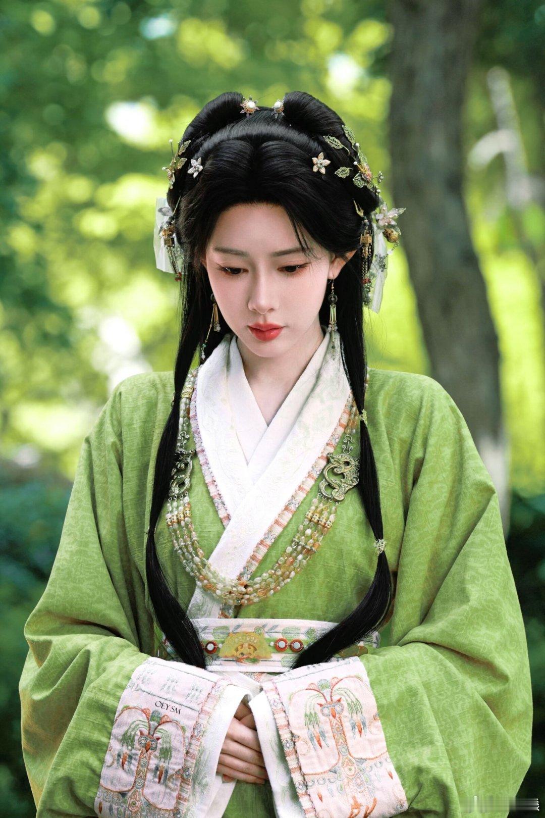 百花杀划重点：新规=无传统番位，领衔主演仅按姓氏笔画排序，何来“改番”？别被带节