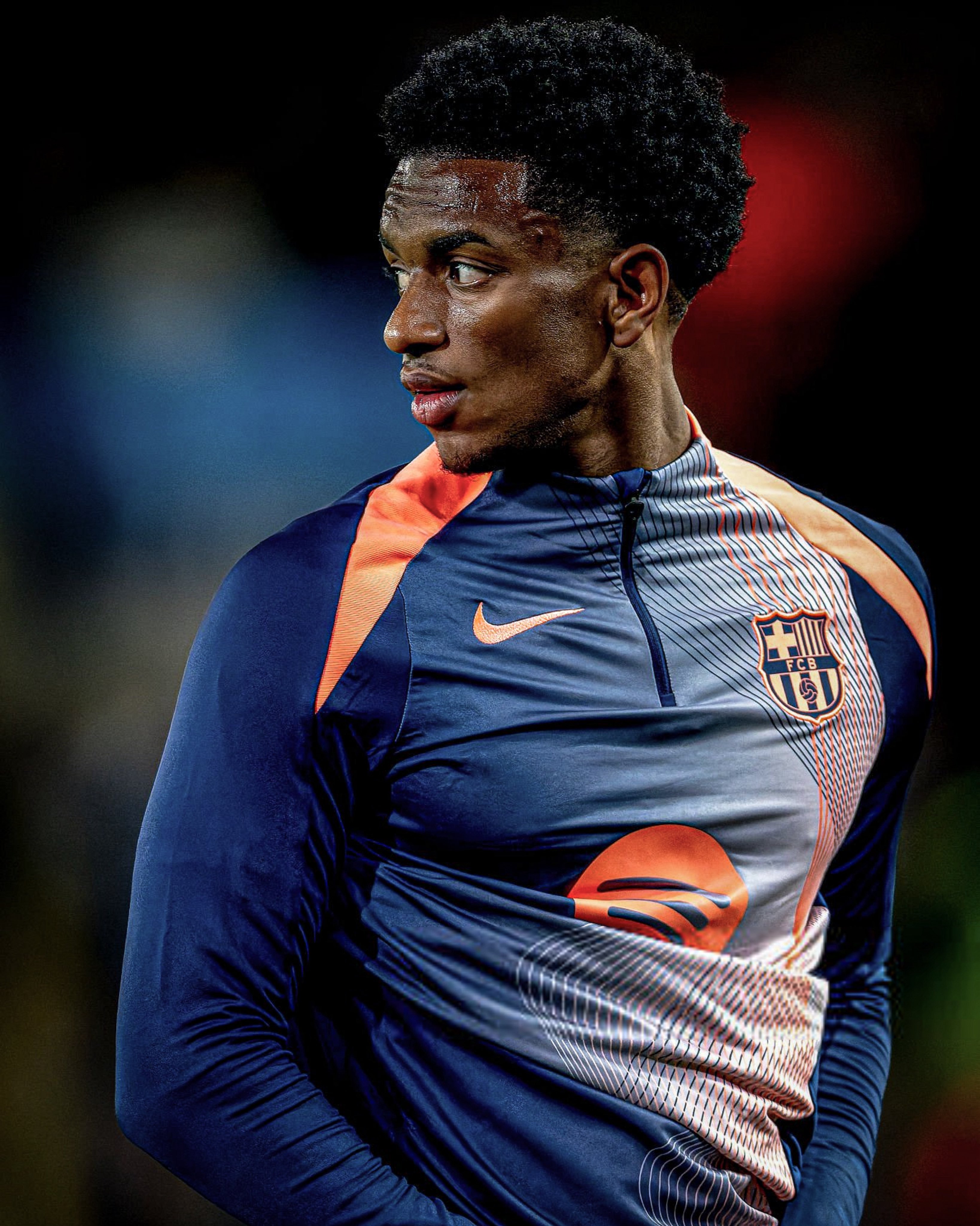 世体：曼联、曼城和阿斯顿维拉都曾询问过巴尔德的情况，表达了兴趣。巴萨至死不渝红蓝